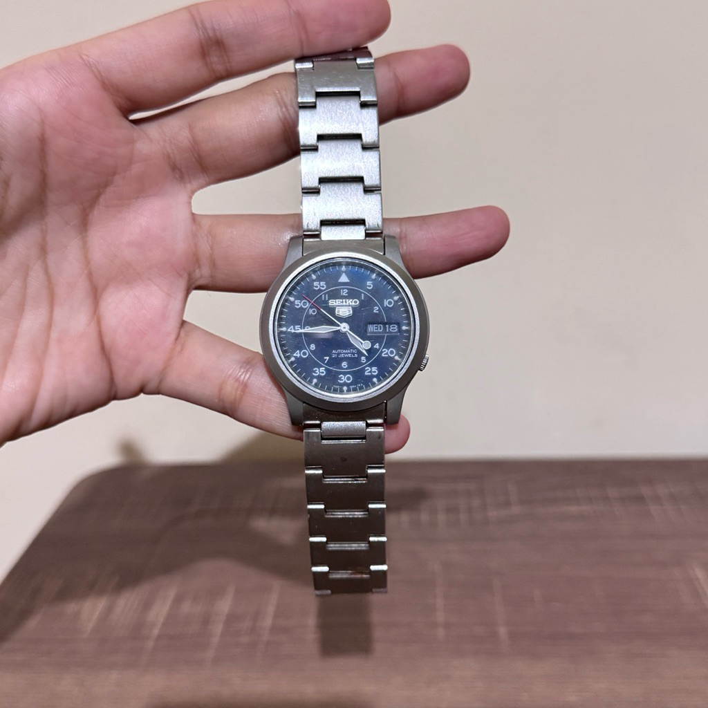 SEIKO ORIGINAL JAM WATCH NYALA TINGGAL KOCOK GOOD CONDITION WATCHES BALI DENPASAR MURAH JAM TANGAN P