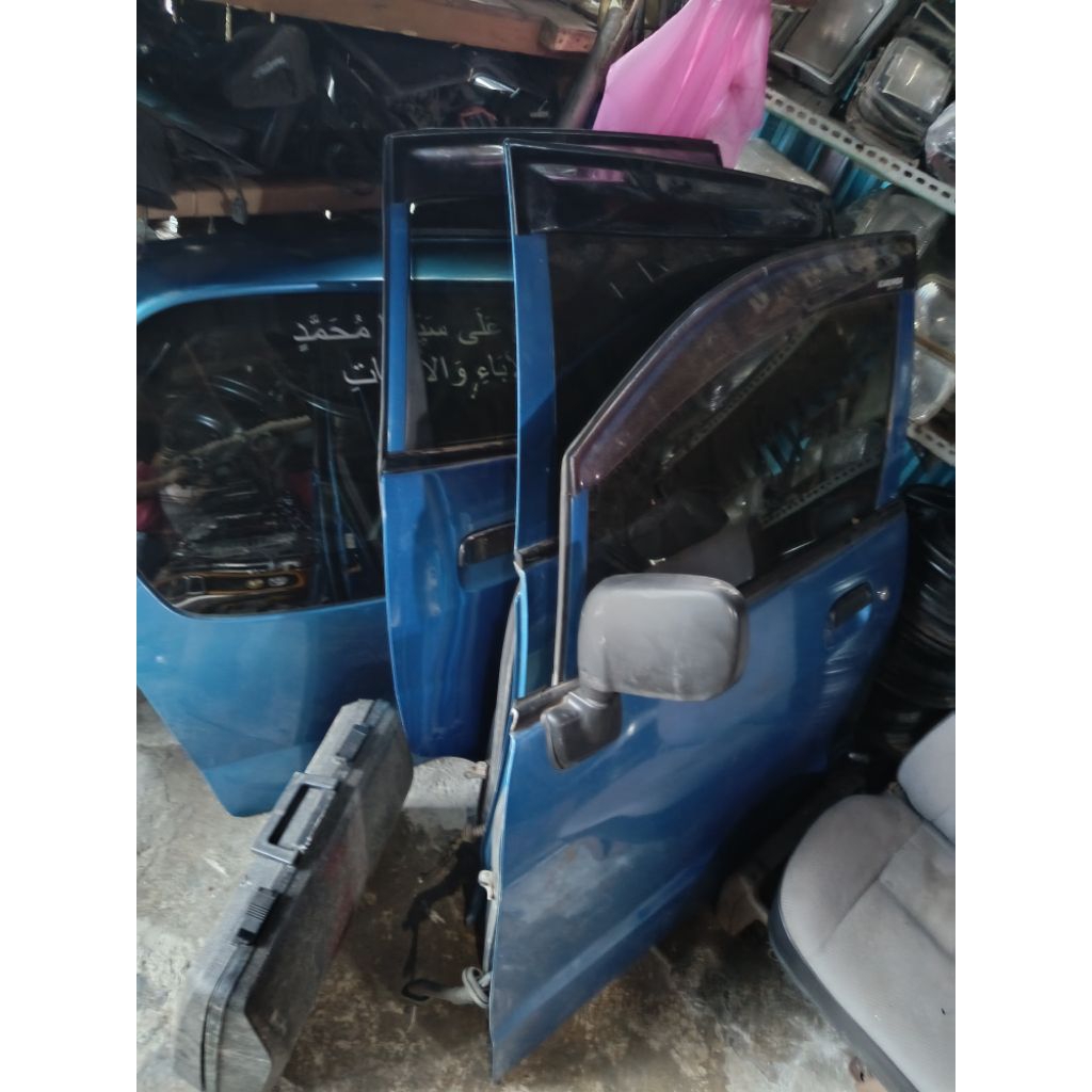 kaca pintu karimun Estilo 2008 depan atau belakang