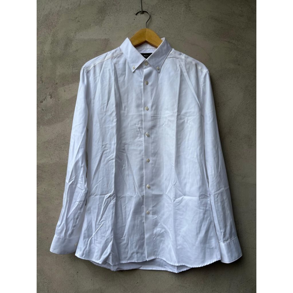 G2000 man kemeja putih M