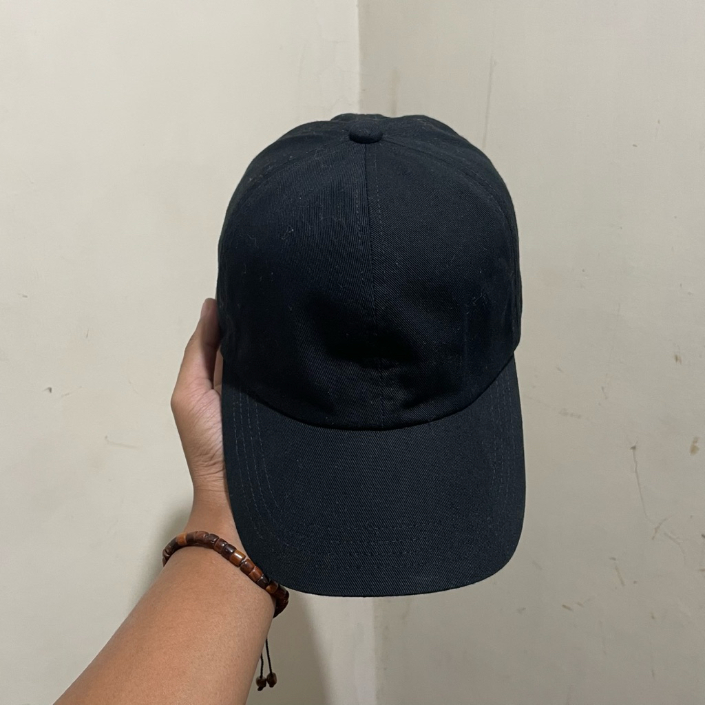 topi uniqlo second