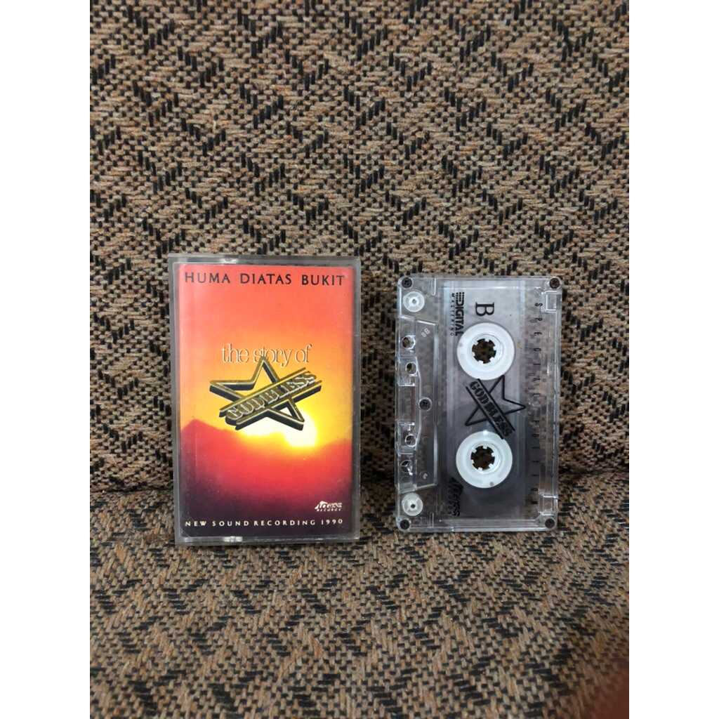 Kaset Pita GodBless - Huma Di Atas Bukit / Kaset Pita God Bless special edition