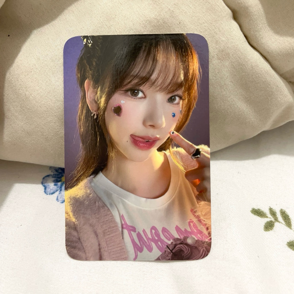 karina point sticker photocard