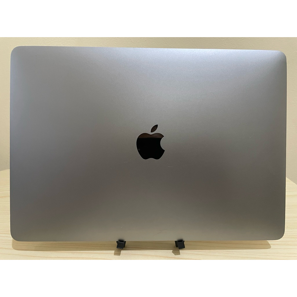 Macbook Pro 2017 Non Touchbar