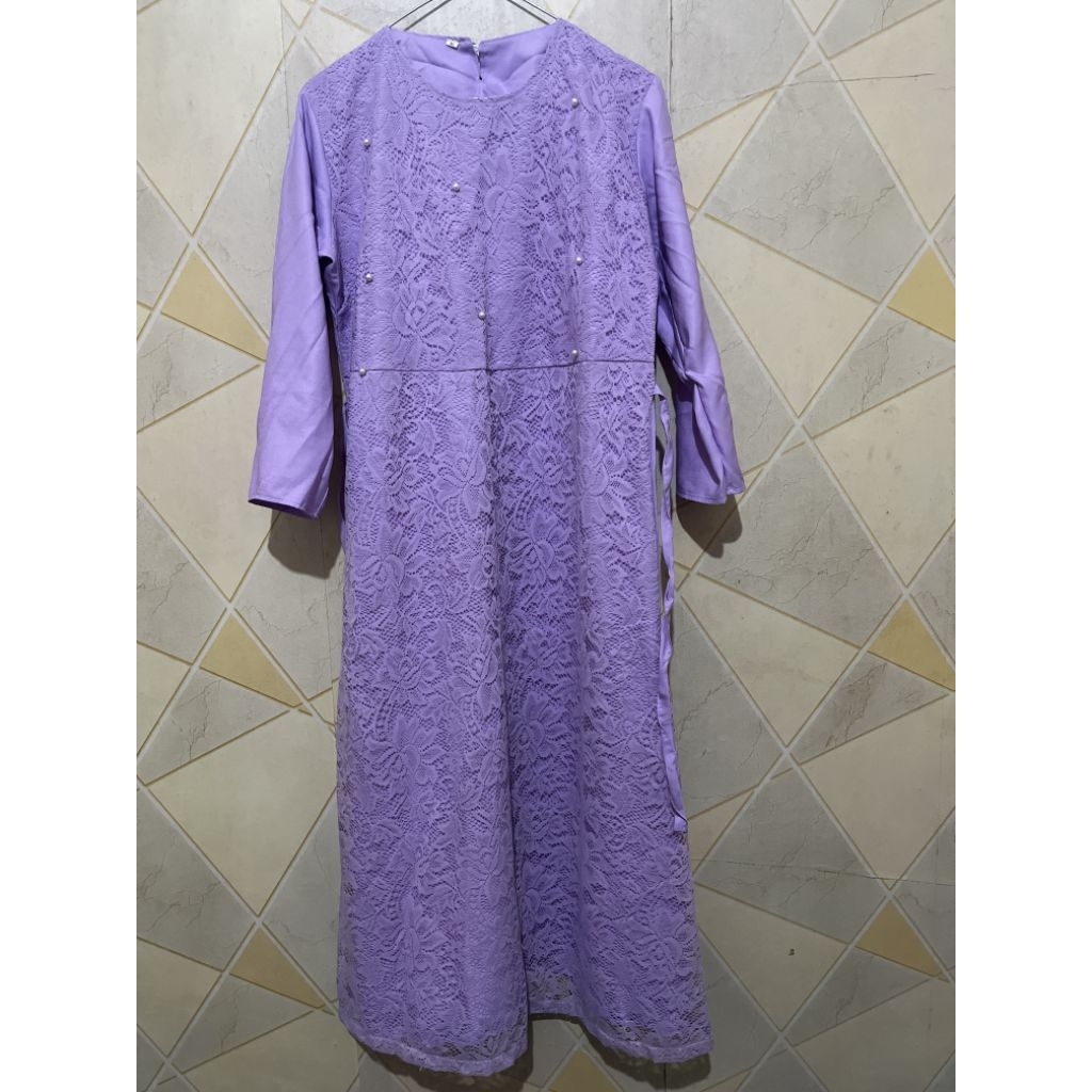 Preloved gamis brokat