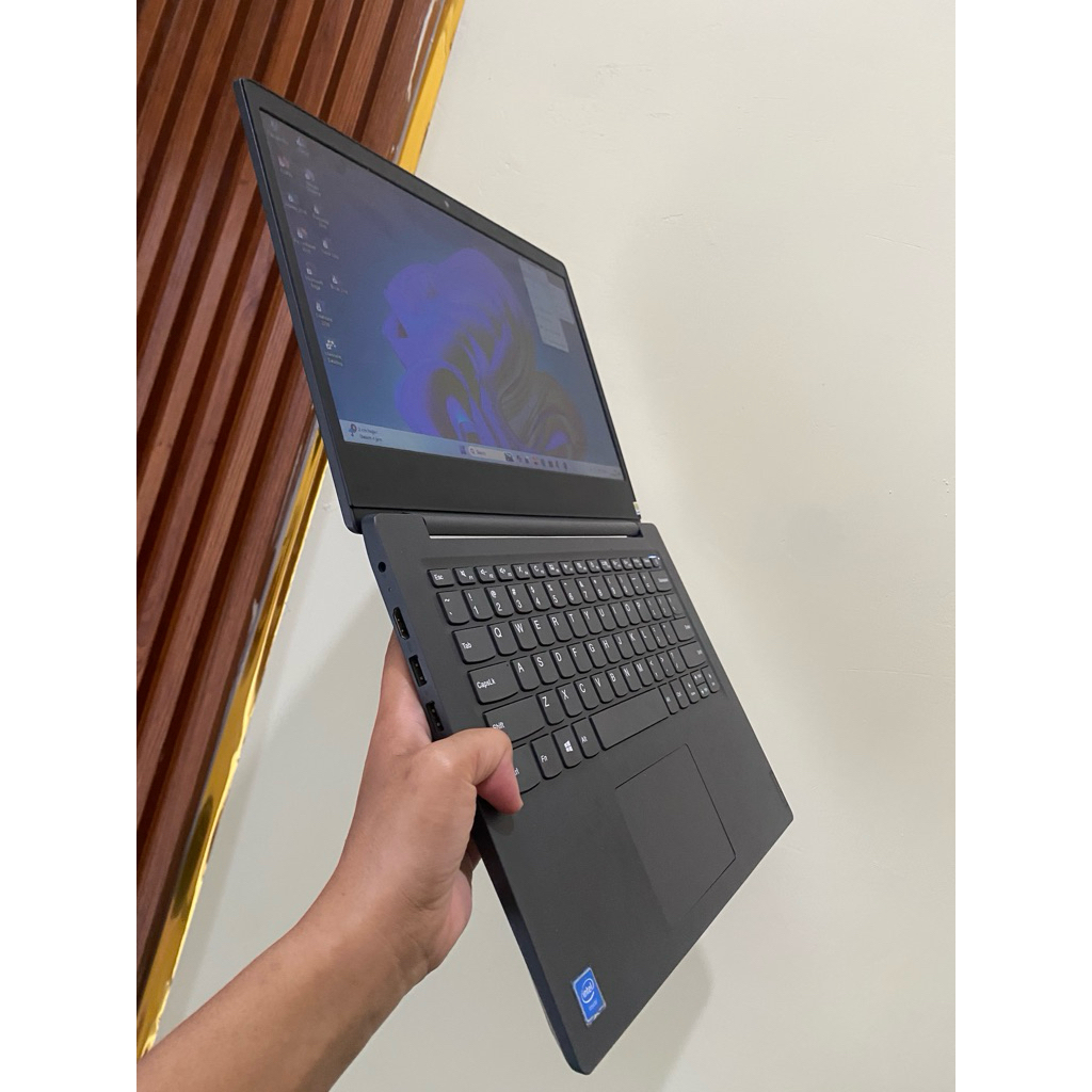 LAPTOP LENOVO V14 SSD TIDAK LEMOT || LAPTOP KULIAH || LAPTOP SECOND