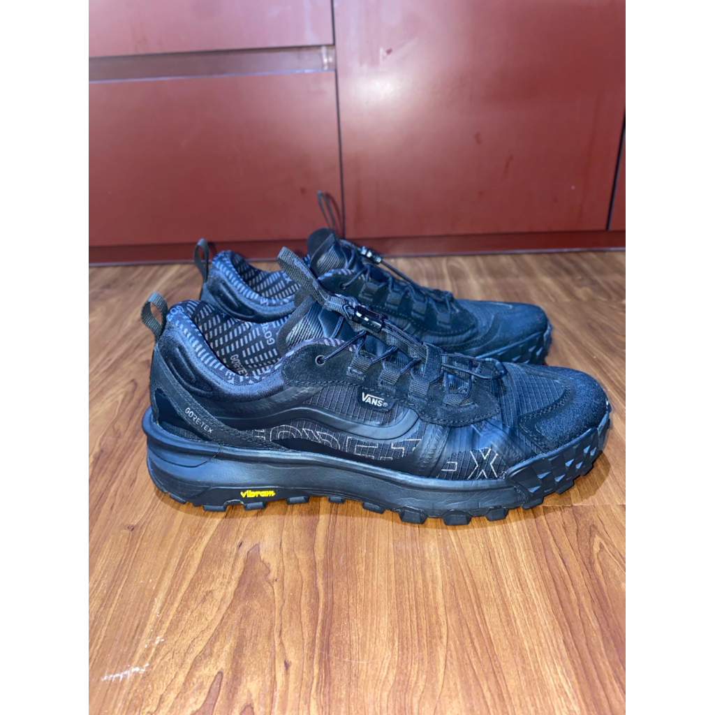 Vans MTE Crosspath XC Gore-Tex (RARE)