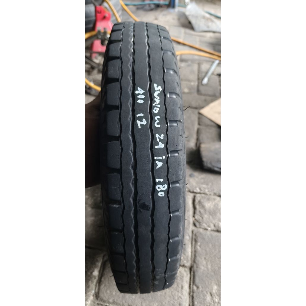 Ban Luar bekas garitan Swallow 4.00 -12 untuk Viar Tossa roda 3. Tahun pembuatan 2024 IA