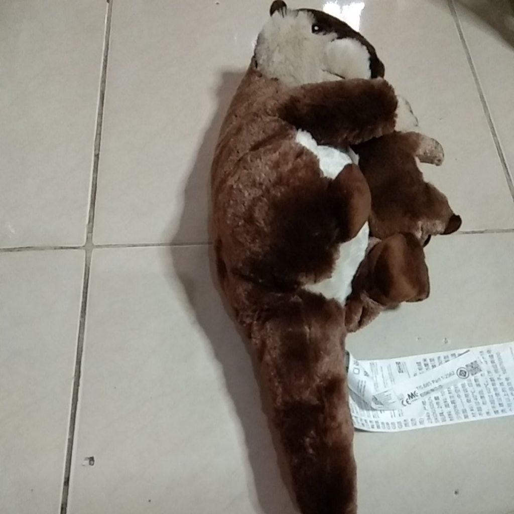 Boneka berang-berang ukuran 45 cm mainan untuk anak-anak
