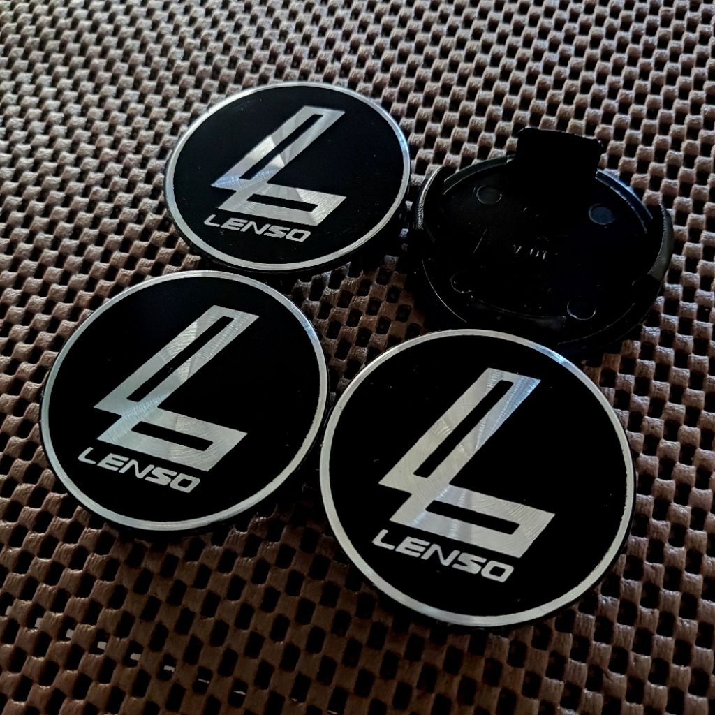 4pcs TUTUP DOP RODA CENTER VELG MOBIL VARIASI LEBAR LUAR DIAMETER ±6CM