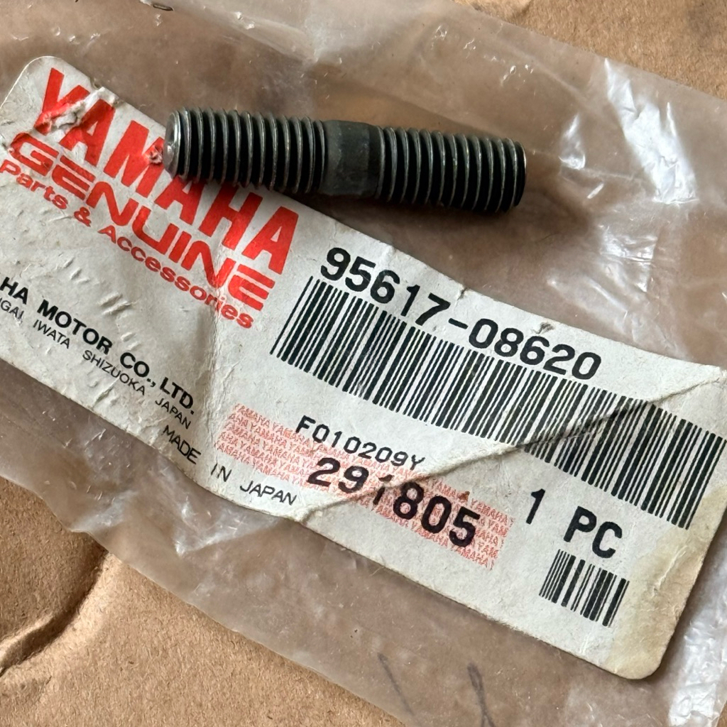 Baut tanam knalpot yamaha Jupiter MX/Vixion old/Xeon RC. 95617-08620