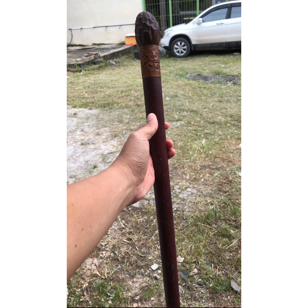 Tongkat Sanad alm KH Zainal Ilmi Bekas Kepunyaan Panglima Per ang Zaman Dulu