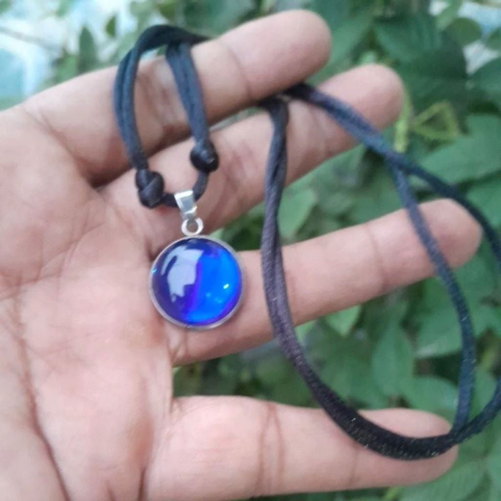 kalung liontin blue cyklop papua king shappire bulat tali hitam