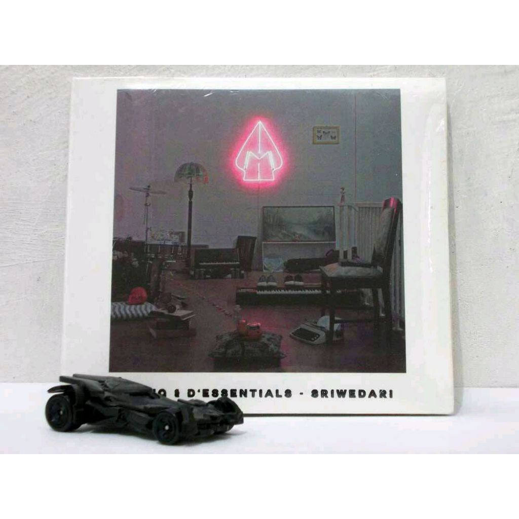 CD Maliq & D'Essentials - Sriwedari