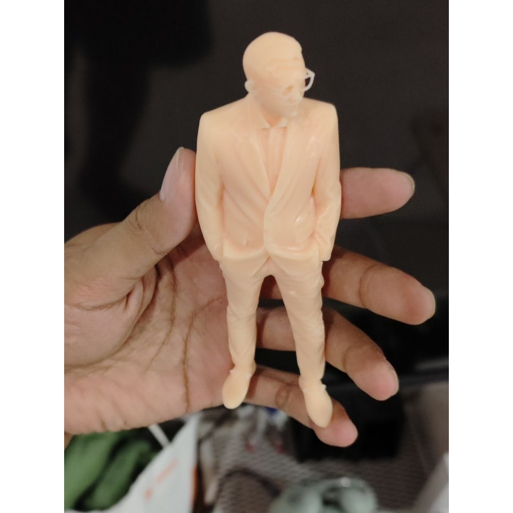 Jasa cetak patung dari FOTO. bahan resin 3d print. detil -------- jasa ubah foto jadi figure 3d prin