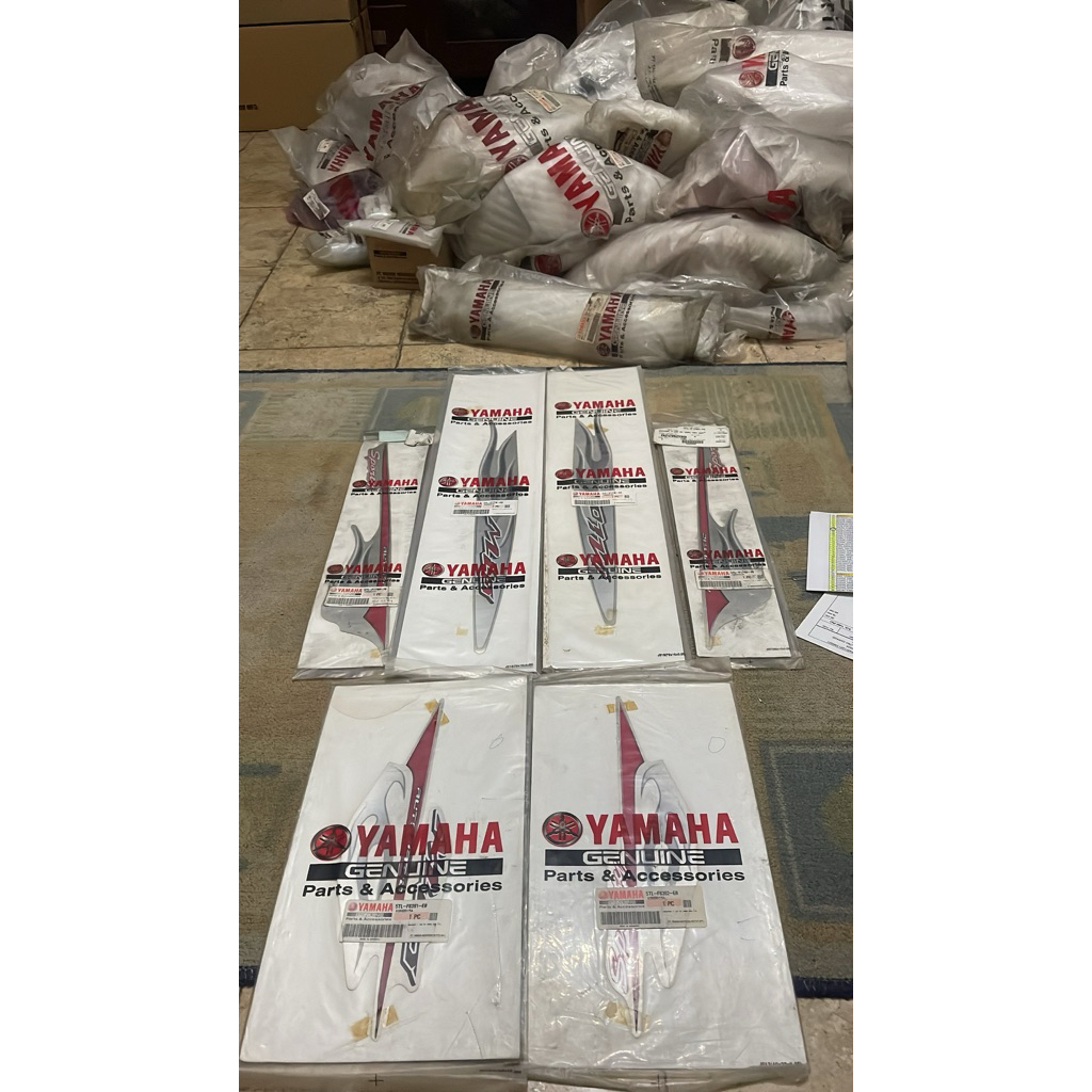 Striping Graphic Fullset Mio Sporty Silver Api Original NOZ 2007 5TL