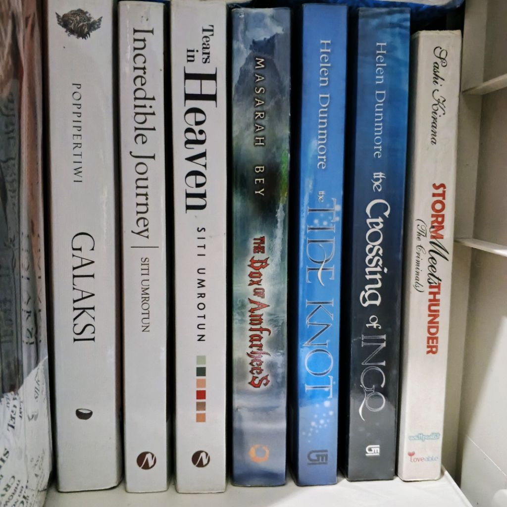 Preloved Novel Murah Queen Nakey Siti Umrotun