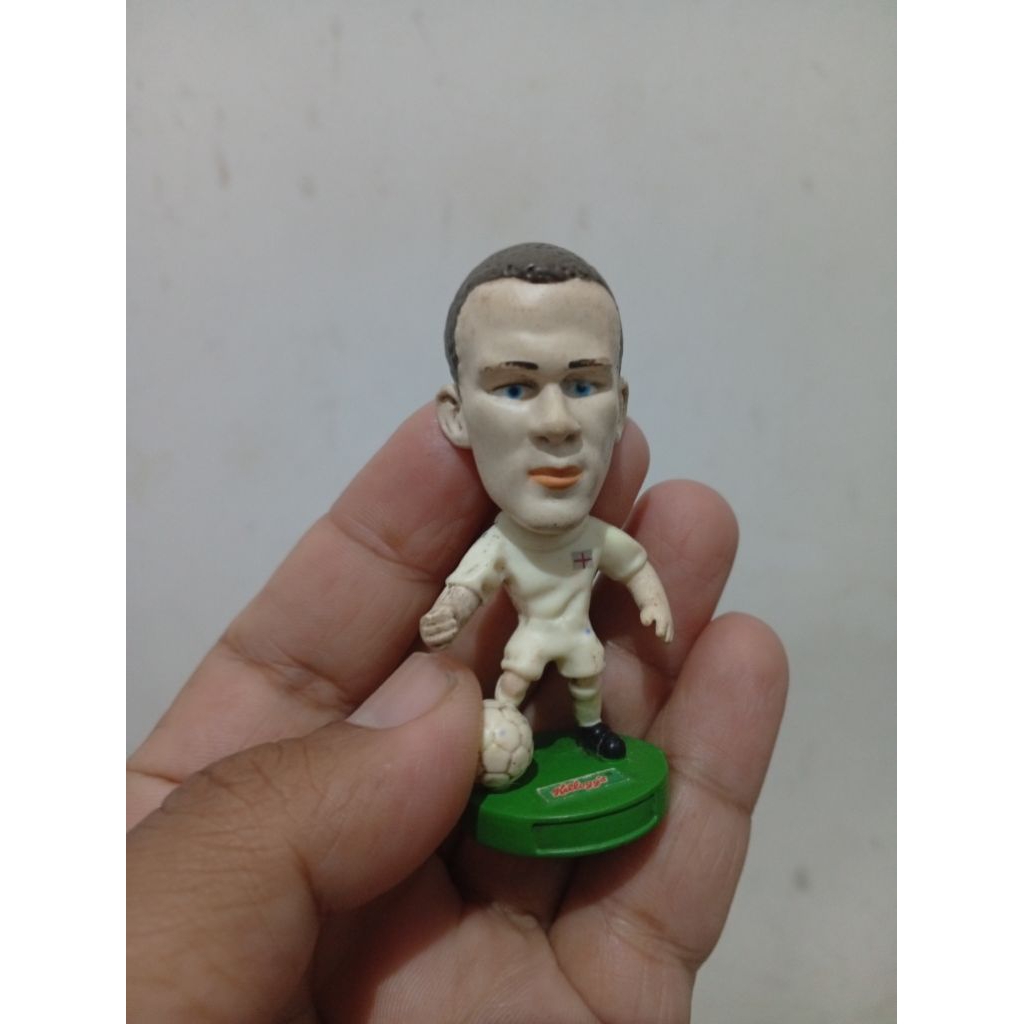 figure soccer Starz  wayne Rooney