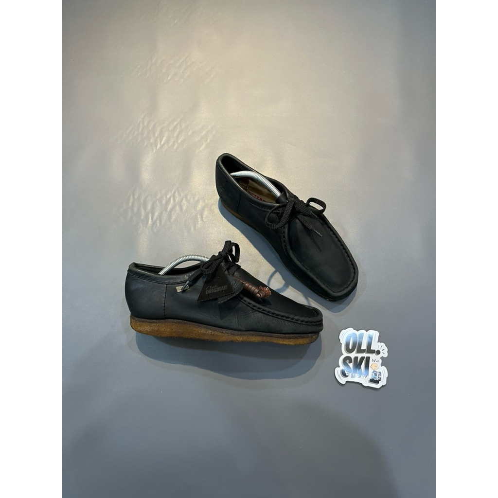 Clarks wallabee leather