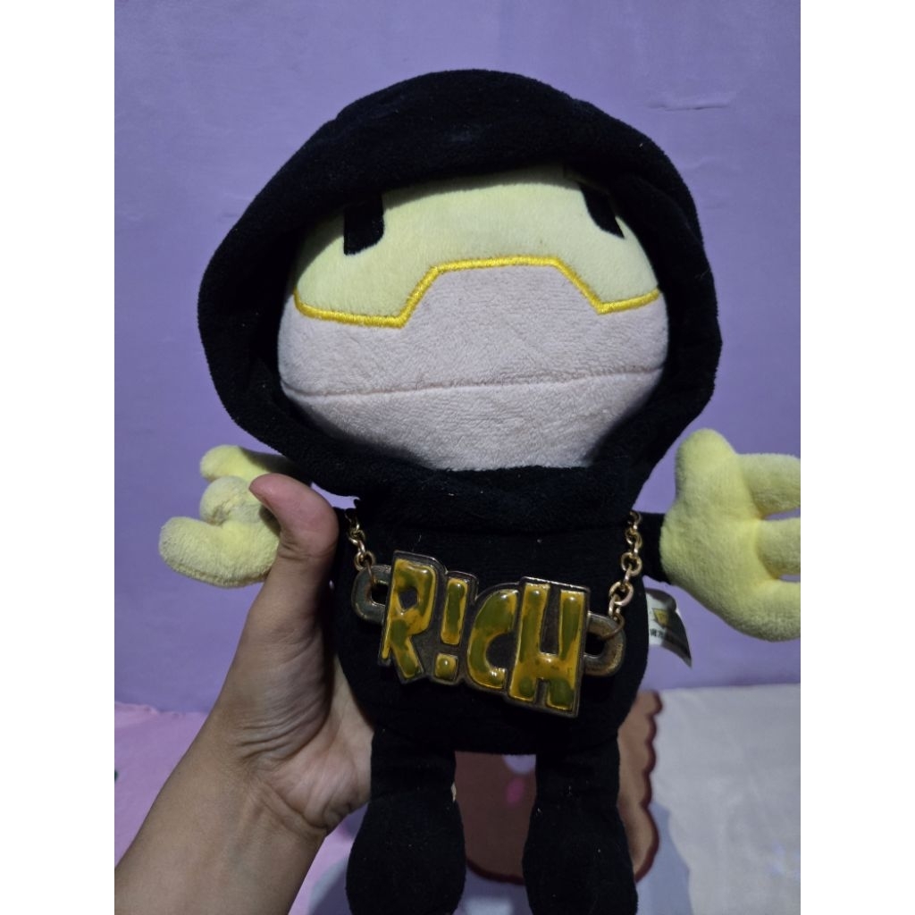 Boneka Plush RICH - Merchandise Resmi Rap China (20 cm)