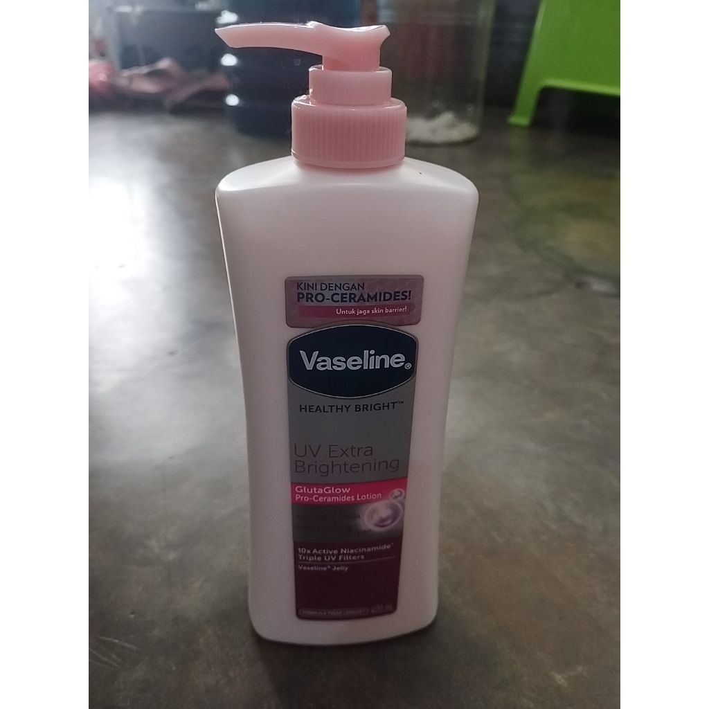 Vaseline UV extra brightening 400ml exp. 2027