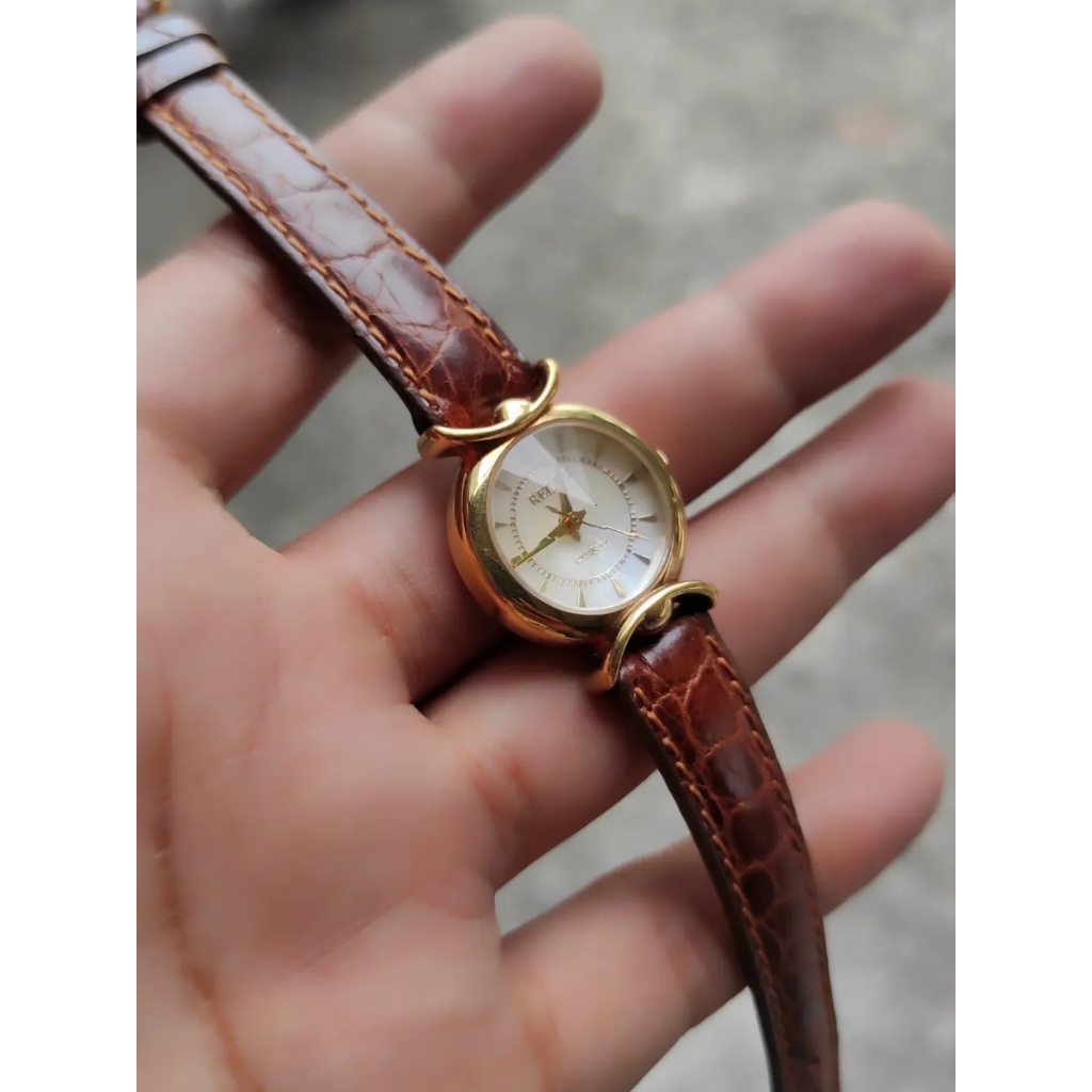 jam tangan relic preloved