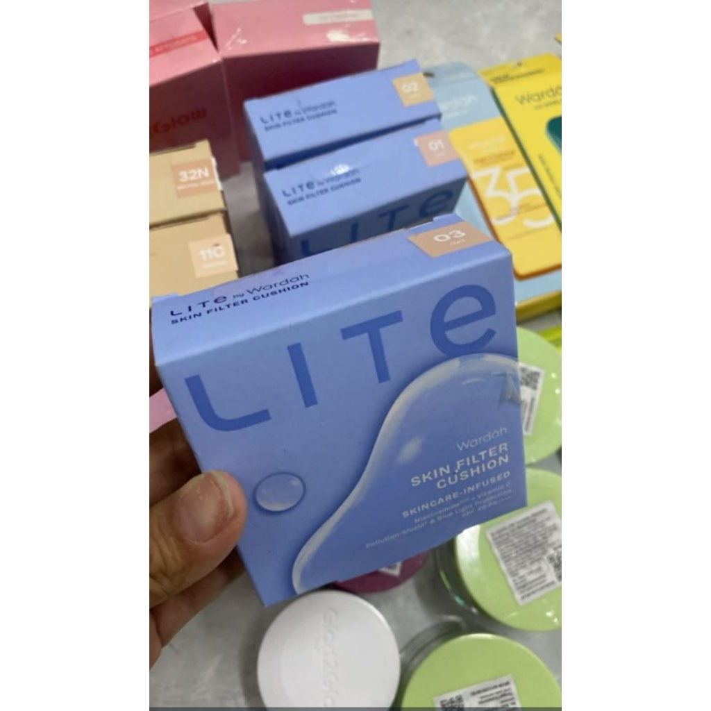 Wardah cushion lite/cushion/wardah