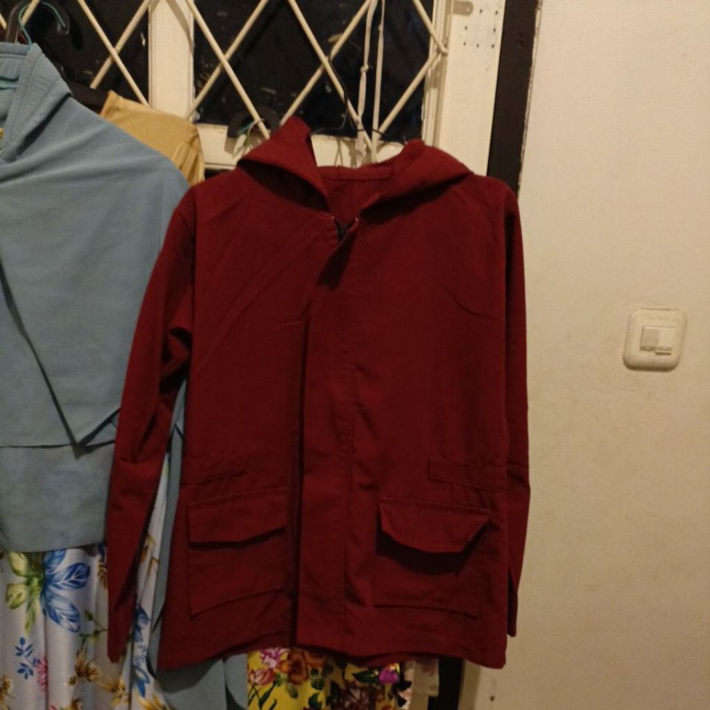 PL Parka Merah Second Bekas Murah