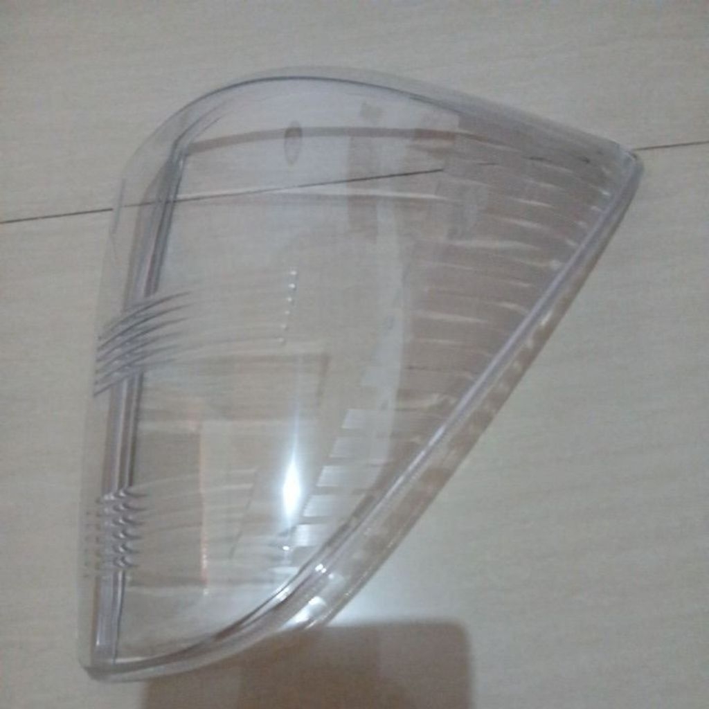 mika kaca lampu stop rush terios 2011-2014