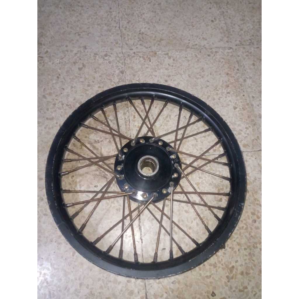 Velg Ruji Depan Honda Vario 110 Karbu pnp Scoopy Beat Ring 14 Hitam Bekas