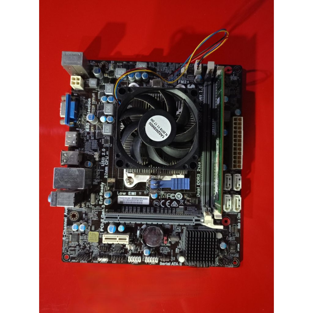 Motherboard PC siap pakai - ECS + Prosesor AMD A4 6300 APU + RAM DDR3 2 GB