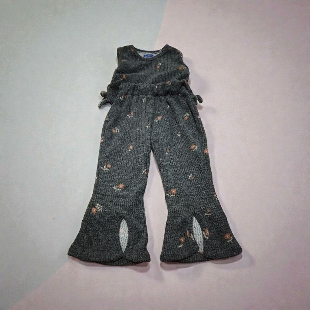 MADAM-Preloved Setelan Cutbray Kutung Bunga Abu