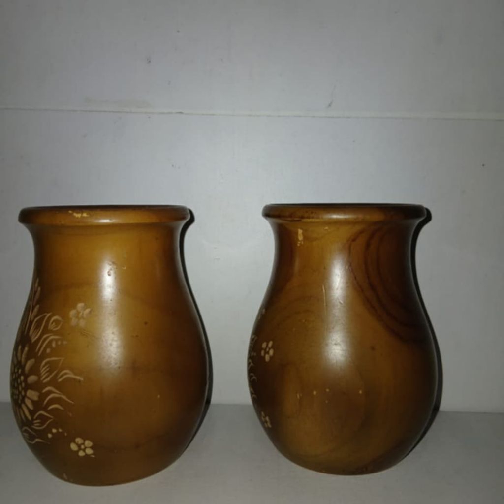 Vas bunga Kerajinan Kayu Jati Ukir / kotak kayu jati / Ukiran jati