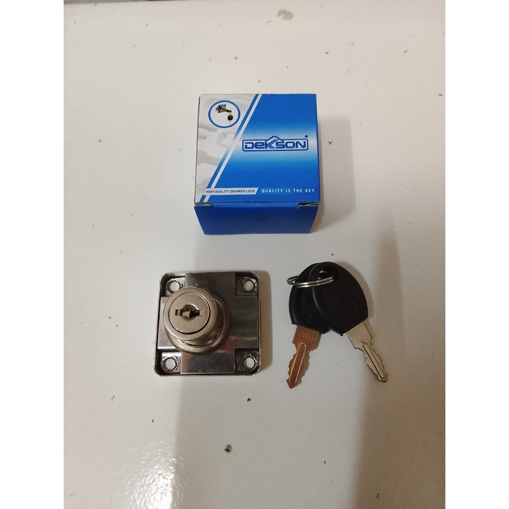 Kunci Lemari Dekson