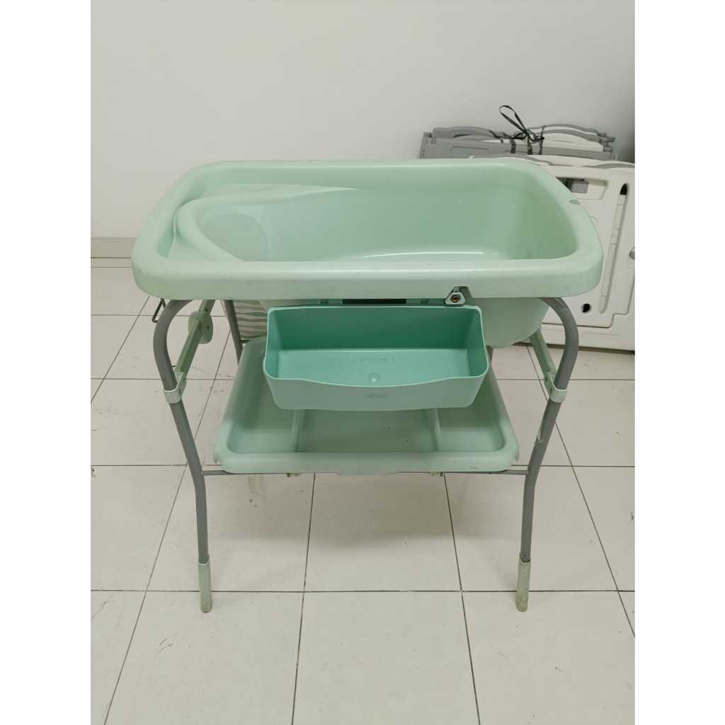 PRELOVED JABODETABEK ONLY - Chicco Cuddle & Bubble Baby Tafel – Wild Green