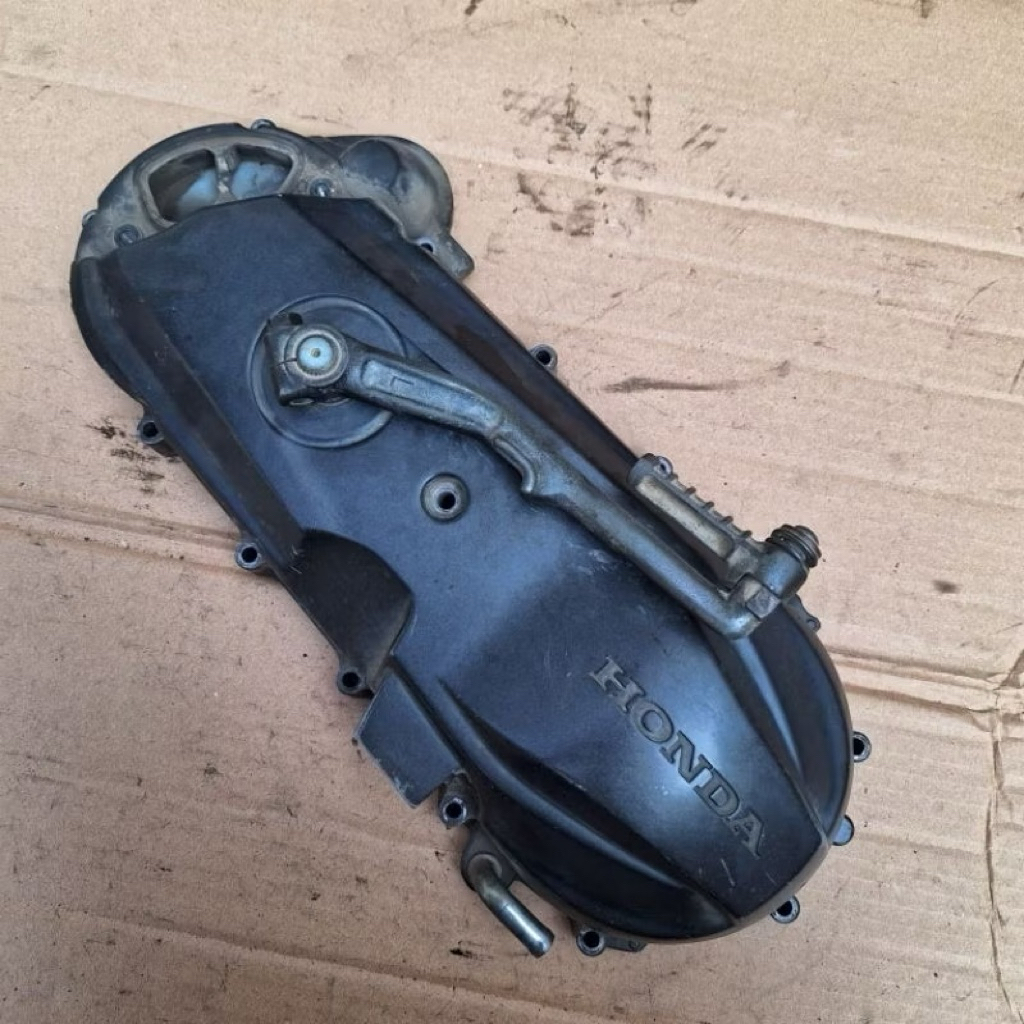 BAK CVT BLOK CVT CRANKESE KIRI BAK CVT HONDA BEAT FI SETATER KASAR 2013-2014 ORIGINAL PNP BEAT KARBU