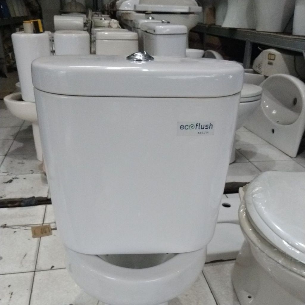 Tabung /tangki closet duduk TOTO Cw 421J - 420Jp lengkap komplit set tinggal pasang.