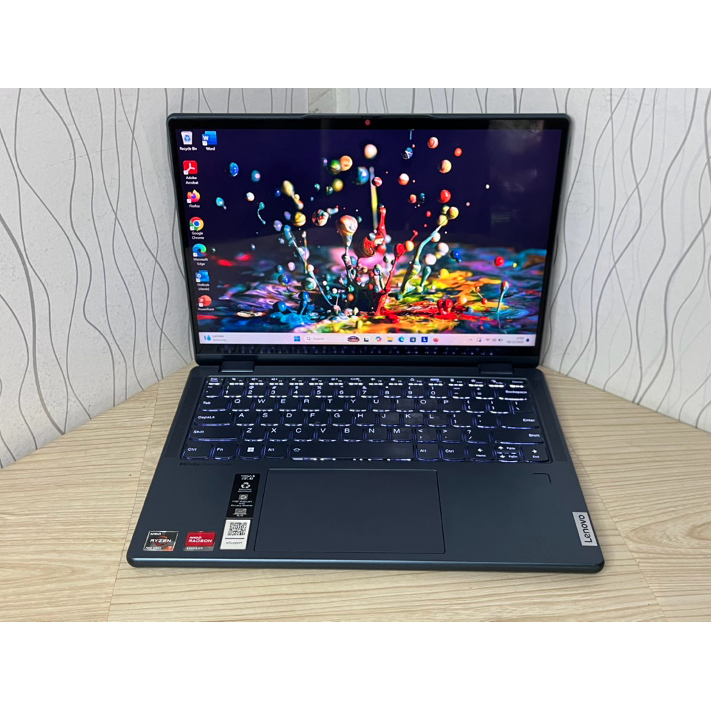 Lenovo Yoga 6 13ABR8 Amd ryzen 7-7730U ram 16 GB SSD 1 TB mulus normal
