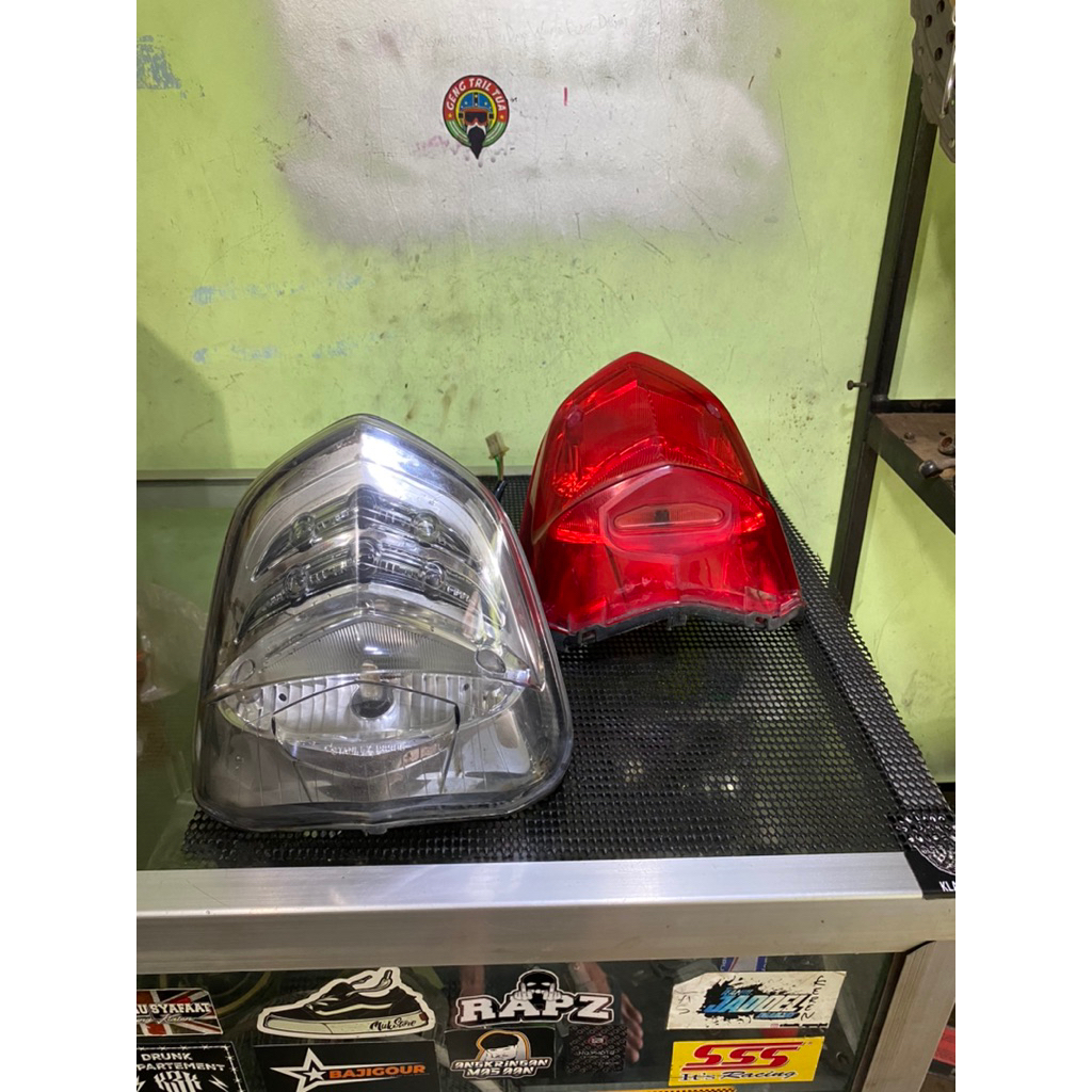 stoplamp tiger revo lampu belakang tiger revo