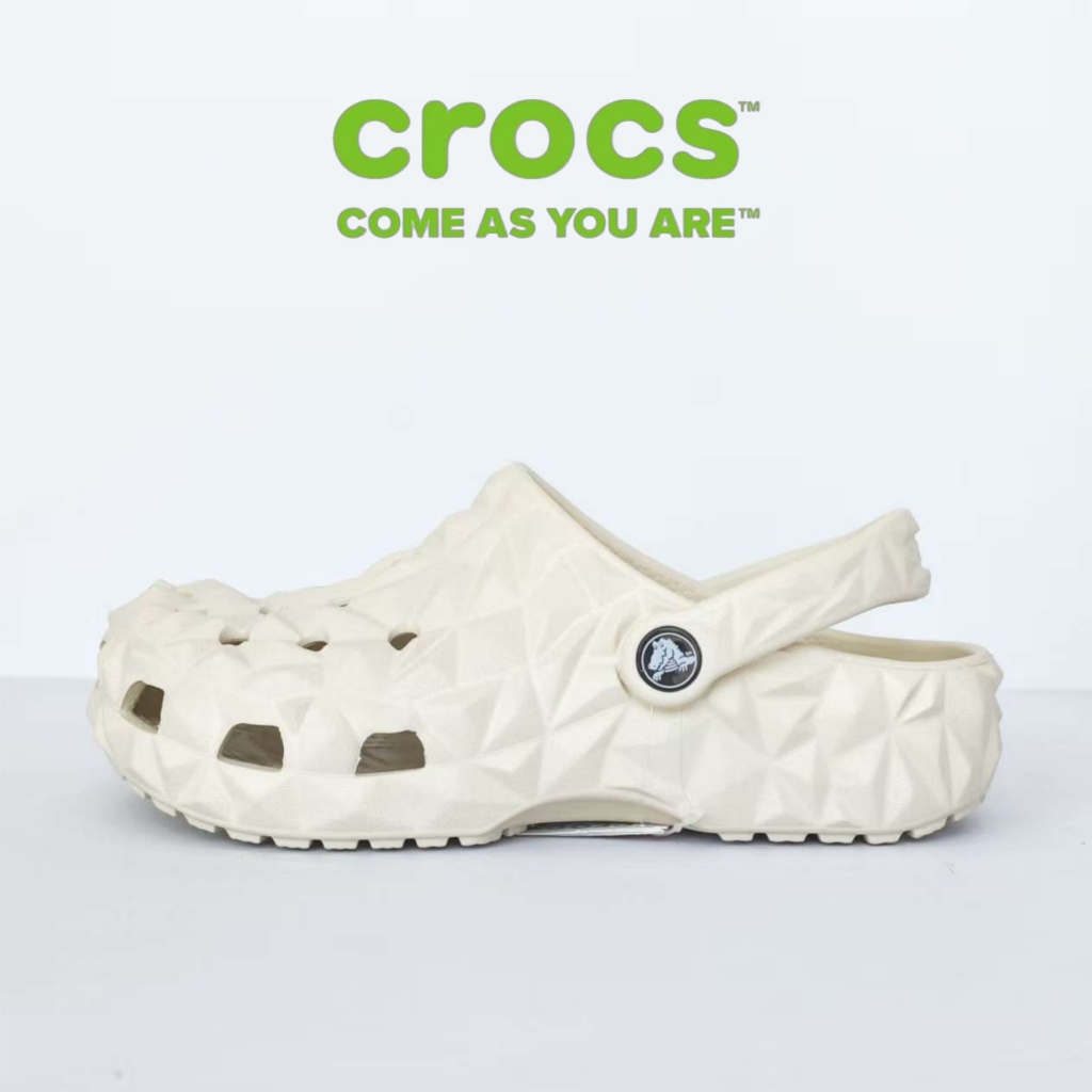 CROCS CLASSIC GEOMETRIC BONE CLOG UNISEX ORIGINAL CROCS PRIA SANDAL CROCS WANITA SANDAL