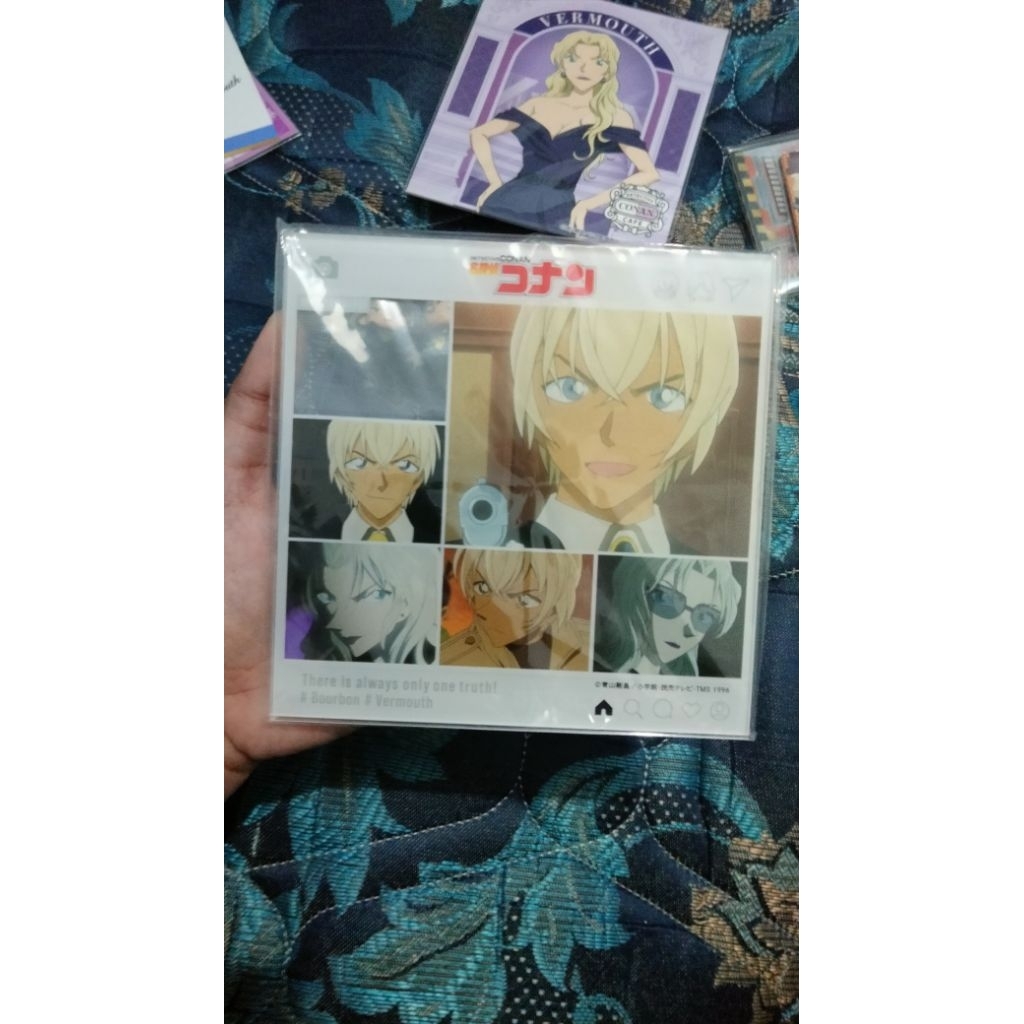 Unsealed Acrylic Stand Bourbon Vermouth Detective Conan