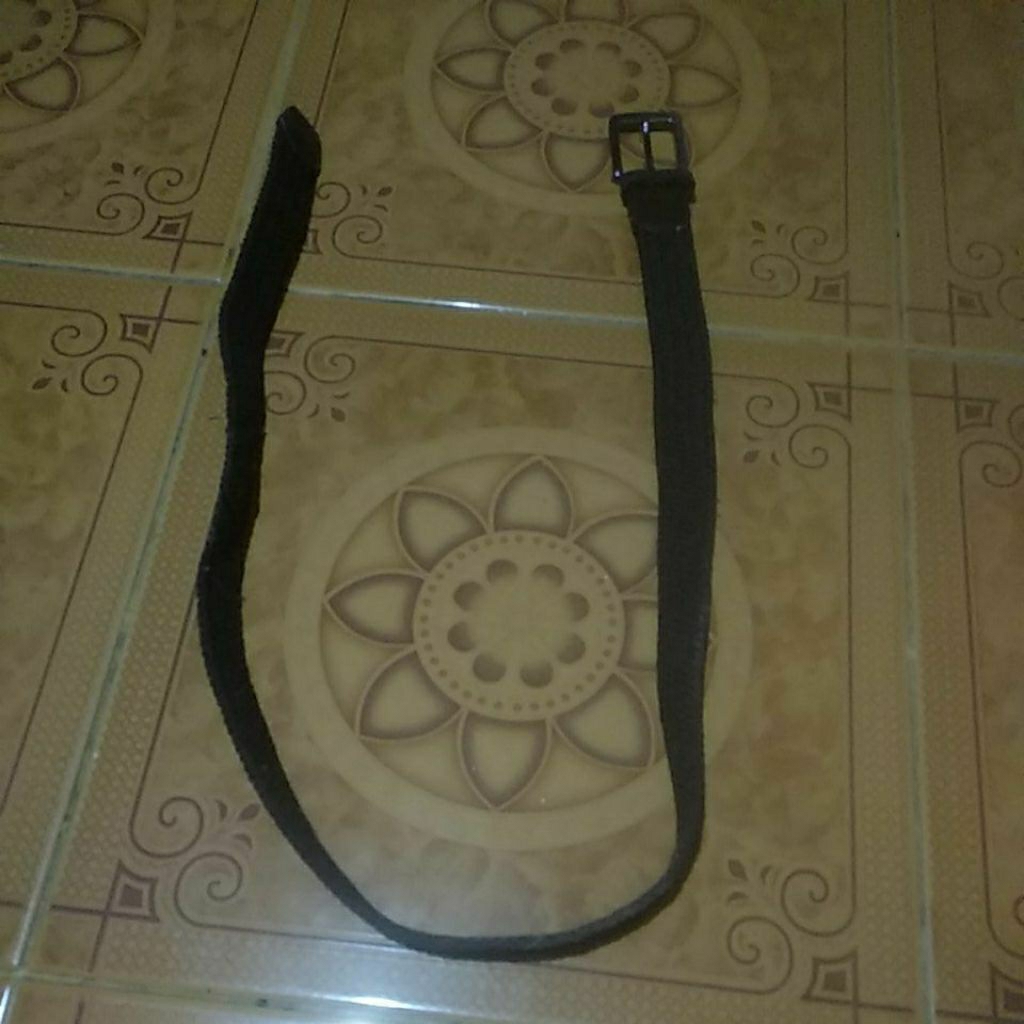 Ikat pinggang DC Decarlo