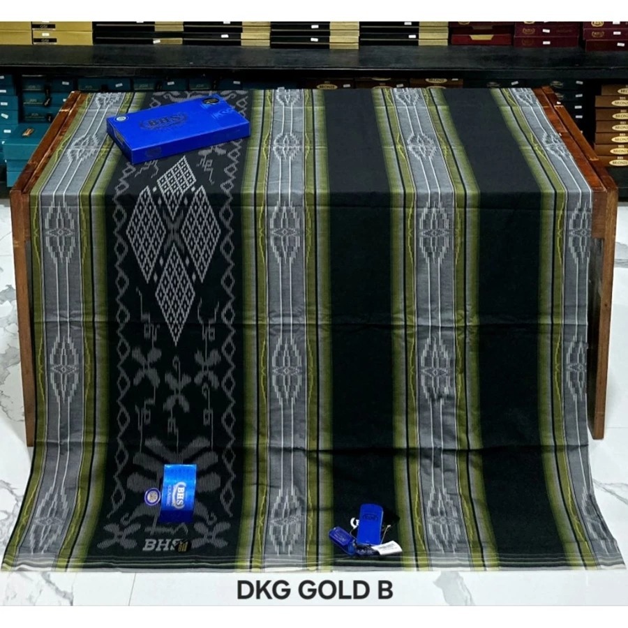 Sarung BHS Classic Gold Motif C45 SSA, BHS classic songket, Putih Hitam