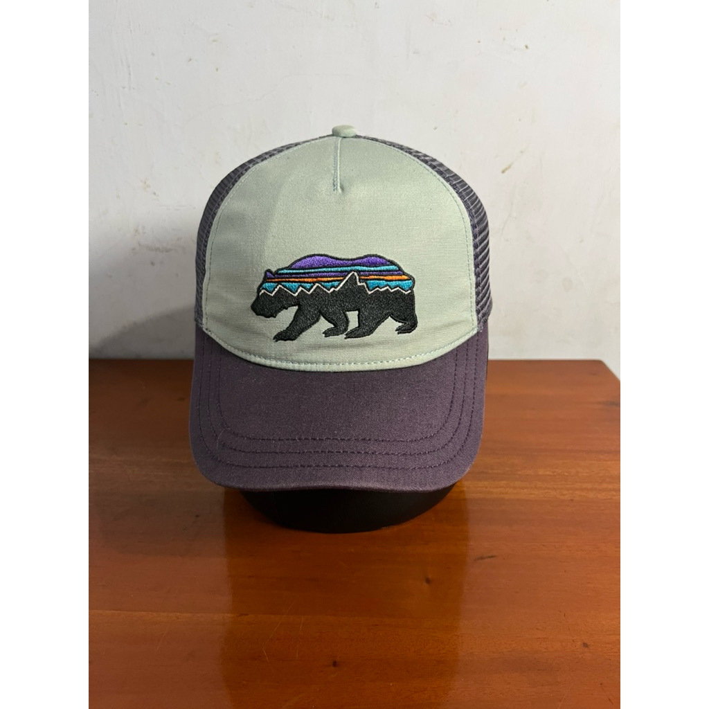 topi patagonia  trucker original second