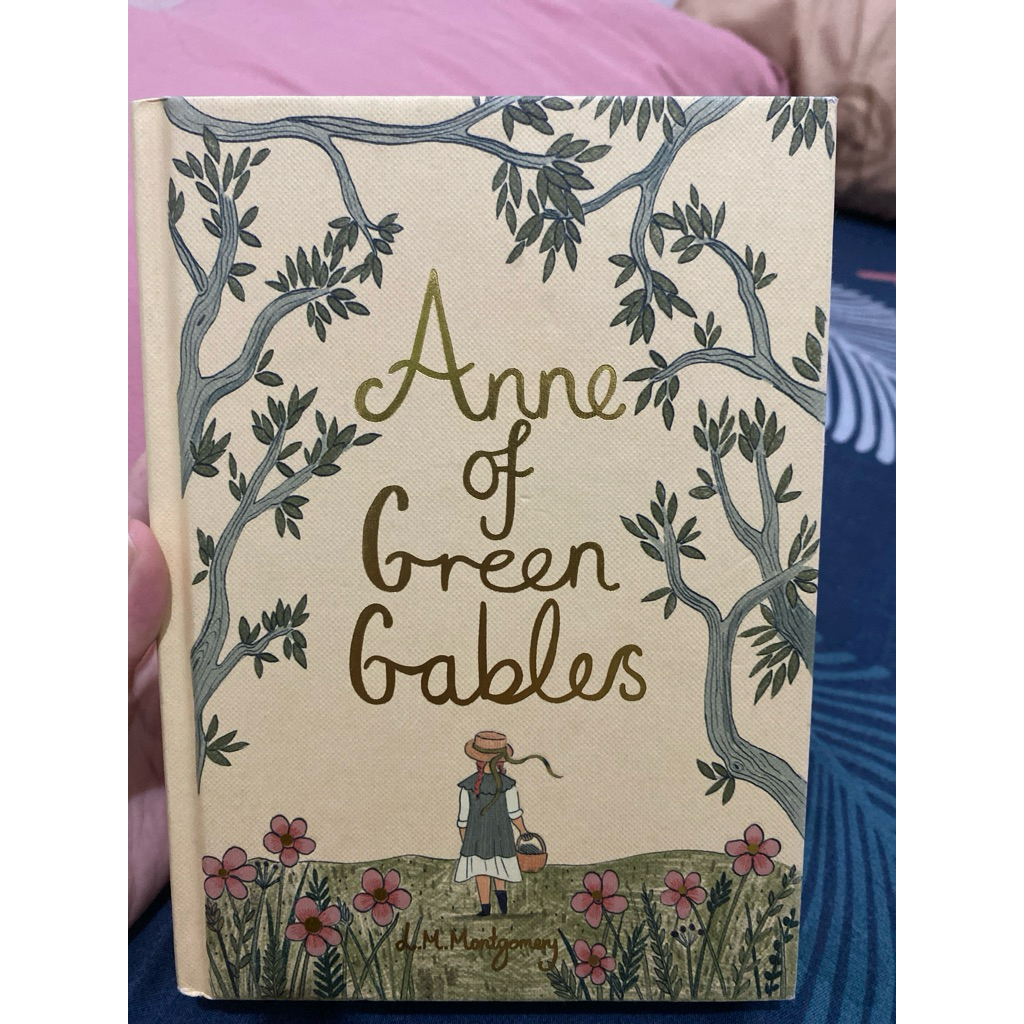 (Preloved) Anne of Green Gables by L.M. Montgomery