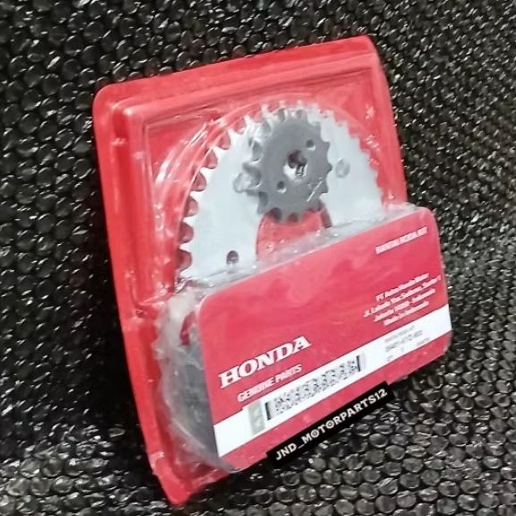 GEAR SET  KYZ GEAR+ RANTAI HONDA SUPRA X 125 HELM IN original