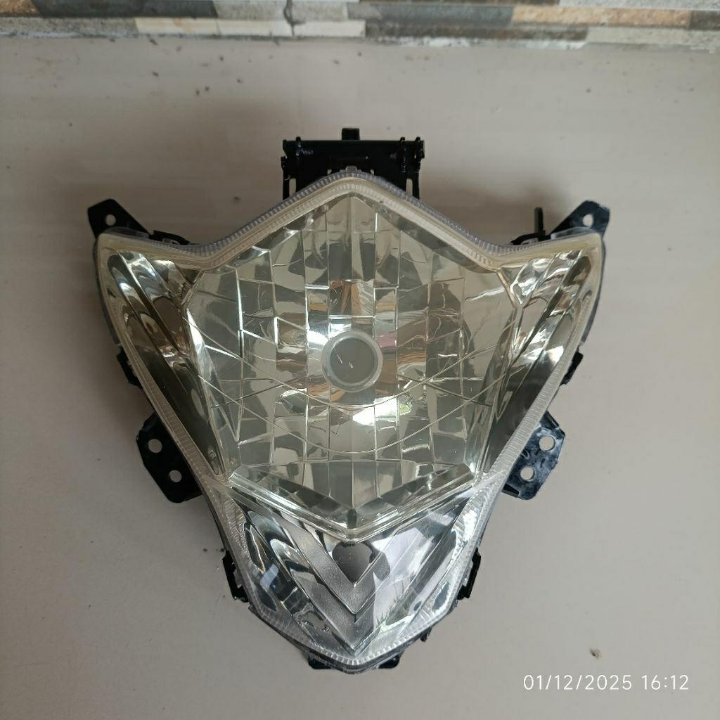reflektor lampu depan satria fu 2013 facelift mika bukan ori