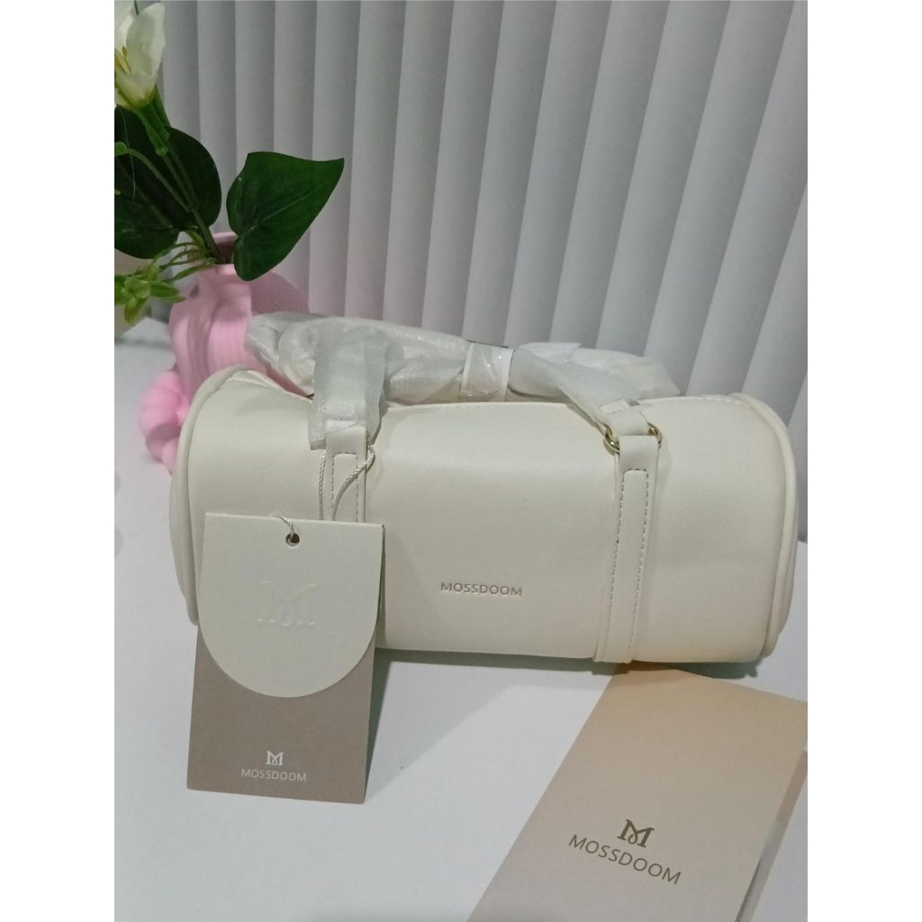 THEANA BAG IN WHITE