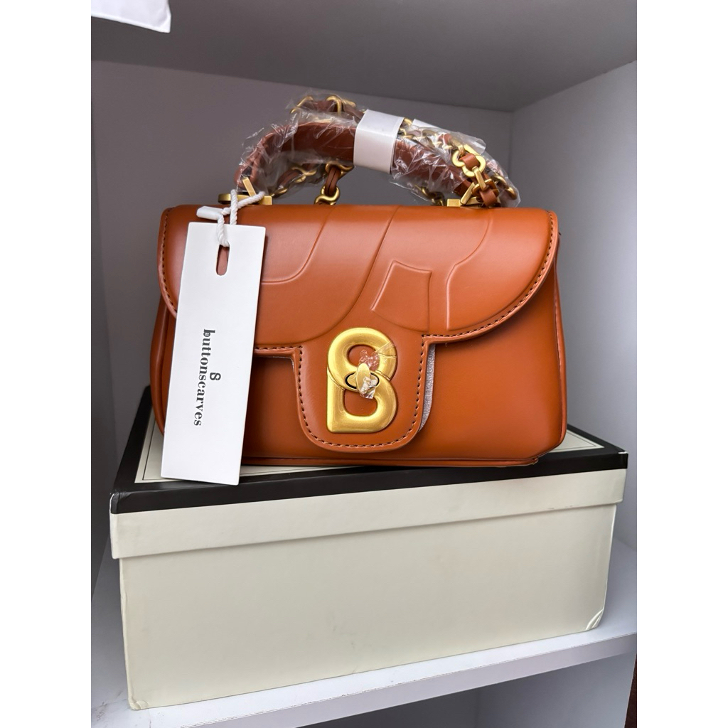 NEW MULUS ALMA FLAP SMOOTH FINISH SMALL LENGKAP BOX BAG BUTTONSCARVES