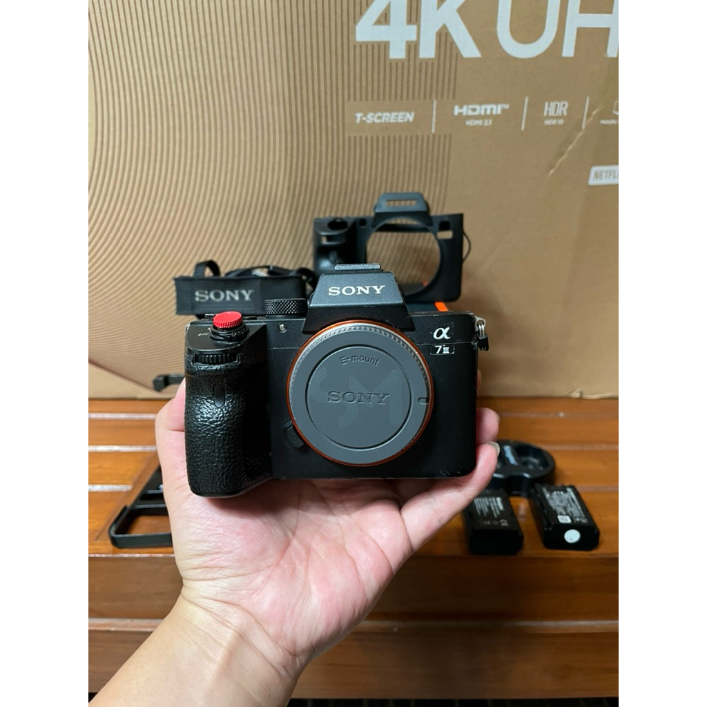 Body Only Sony A7III second garansi resmi