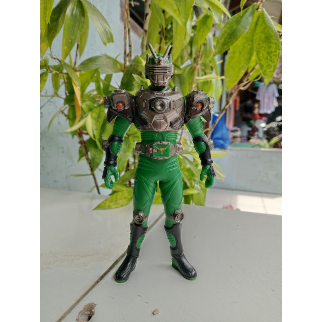 rhs kamen rider ryuki ( zolda) tinggi -+17cm ori bandai